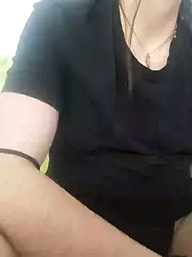 Snapshot of bruna_safadinhaa chatting on 11, 1, 2025 bruna safadinhaa online show from 11, 1, 2025