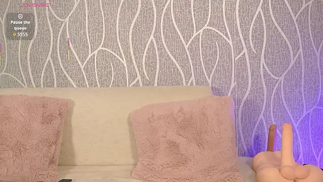 AlessiaCorleone  online show from 25, 3, 2026