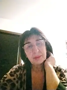 AlbinaXPretty online show from 13, 1, 2026