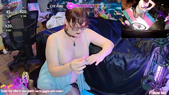 Faye Wilde online show from 8, 3, 2025