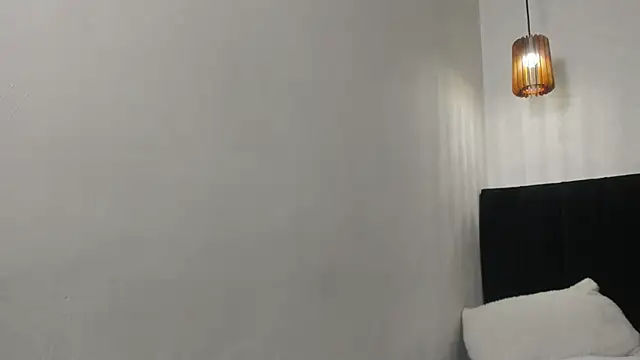 Snapshot of dolly_zoe chatting on 18, 2, 2026 dolly zoe online show from 18, 2, 2026