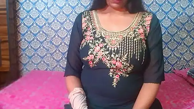 nikitahot3 online show from 3, 2, 2026