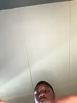 Stressreliever82 online show from 13, 4, 2026