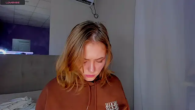 DellaRowe online show from 25, 9, 2025