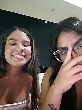 LarissaGaby01 online show from 21, 3, 2025