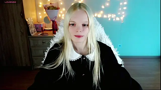 Emily Nyaffee online show from 1, 3, 2025