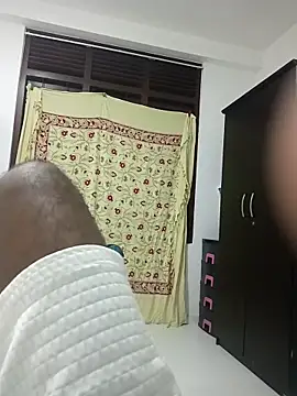 summasex online show from 15, 4, 2026