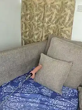 hornycreamybabe online show from 4, 1, 2025