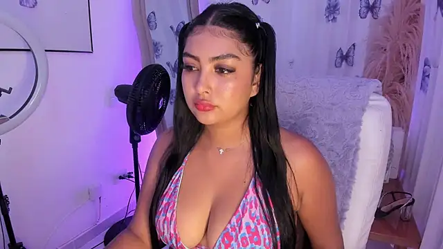 NatashaBrown12 online show from 29, 5, 2026