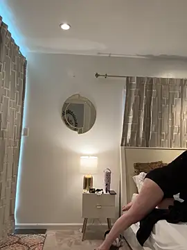 LadyLena1 online show from 17, 1, 2025