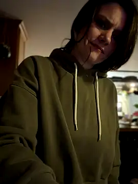 LadyLena1 online show from 14, 12, 2025