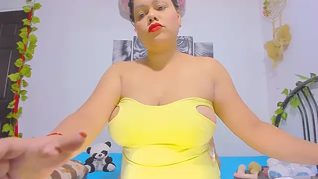 Alhelqueen online show from 10, 10, 2025