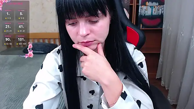 JuicyJess online show from 5, 11, 2025