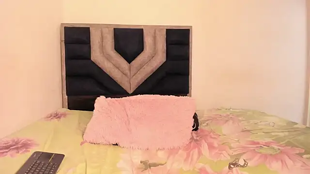 TiiffanyEvans1 online show from 4, 3, 2026