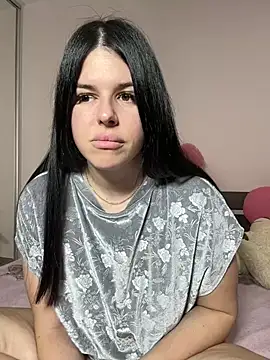 Annatrybebetter online show from 7, 3, 2025