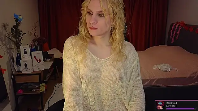 Lori Myaf online show from 19, 12, 2024