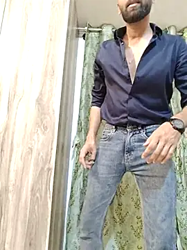 Snapshot of 18_couple_sex chatting on 7, 4, 2026 18 couple sex online show from 7, 4, 2026