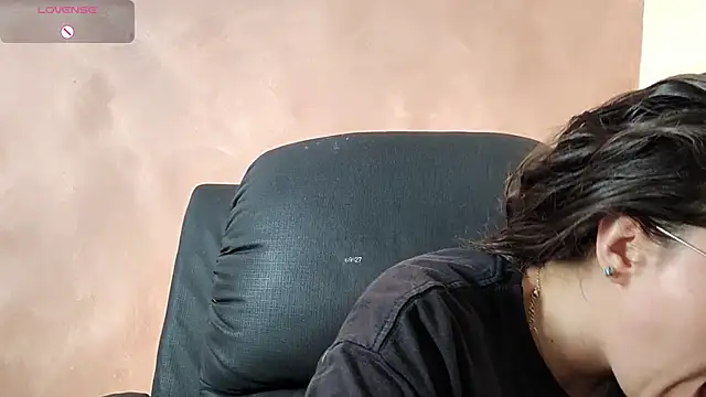 irinasweet27 online show from 5, 12, 2025