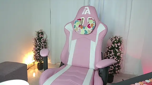 keissy rincon  online show from 25, 1, 2025