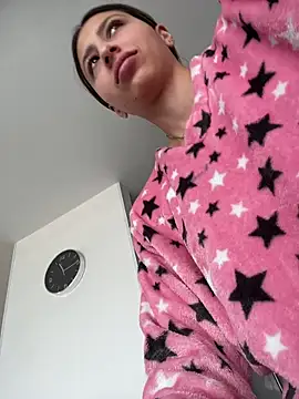 Ameellie online show from 6, 2, 2026