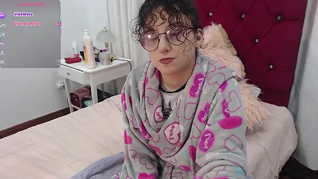 little  amy  online show from 11, 10, 2025