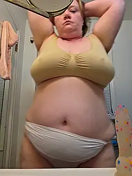 Snapshot of virgieblanca chatting on 4, 5, 2026 virgieblanca online show from 4, 5, 2026