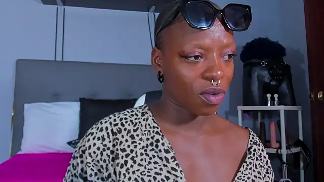 Coco Kiss online show from 11, 3, 2026