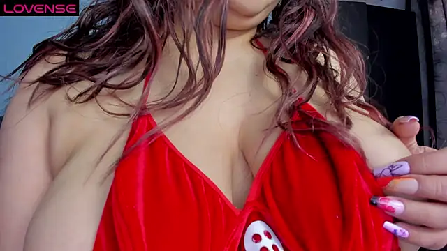 Snapshot of charlotee_lovee69 chatting on 18, 12, 2024 charlotee lovee69 online show from 18, 12, 2024