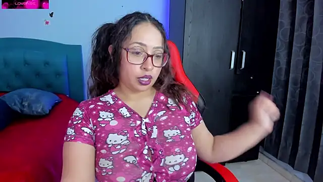 Snapshot of charlotee_lovee69 chatting on 23, 2, 2025 charlotee lovee69 online show from 23, 2, 2025