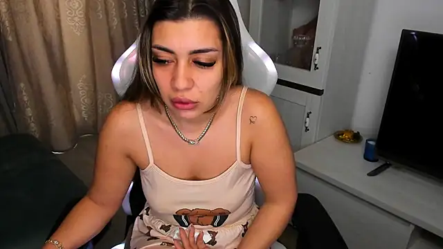 EveEvian online show from 31, 1, 2025