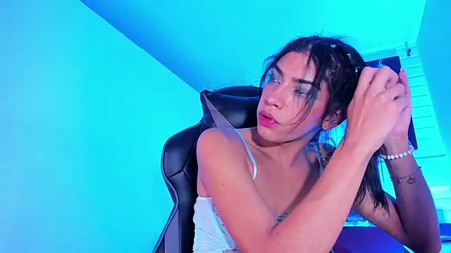 Alahia Rodriguez online show from 20, 2, 2025