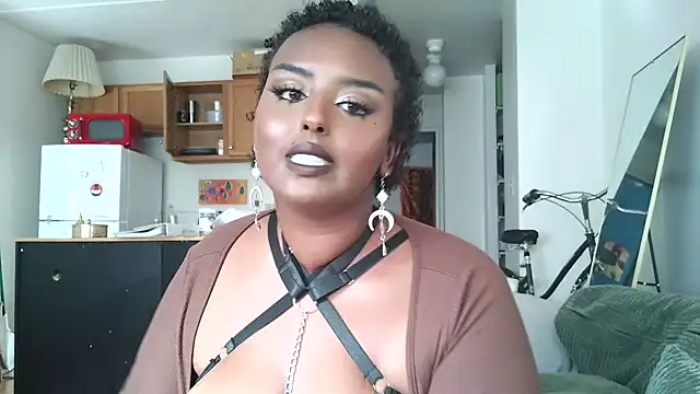 Snapshot of SiminFox chatting on 16, 9, 2025 SiminFox online show from 16, 9, 2025