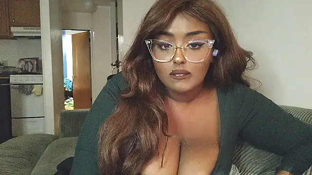 Snapshot of SiminFox chatting on 24, 10, 2025 SiminFox online show from 24, 10, 2025