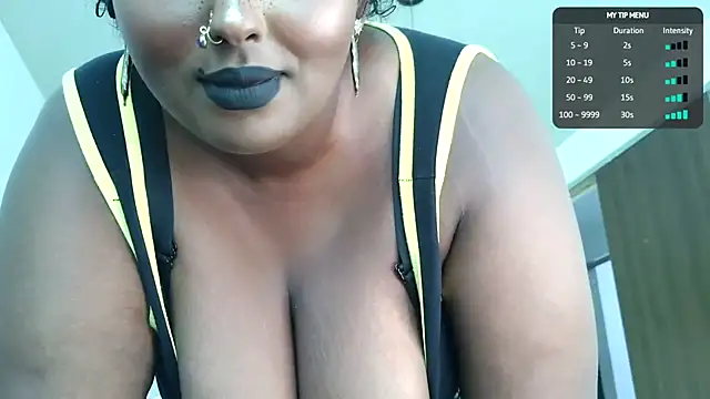 Snapshot of SiminFox chatting on 21, 6, 2026 SiminFox online show from 21, 6, 2026