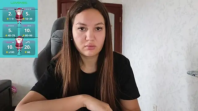 Nelly Fischer online show from 4, 1, 2025