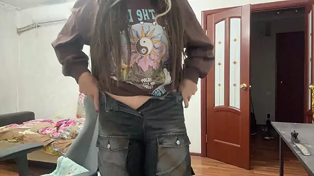 Nelly Fischer online show from 22, 2, 2025