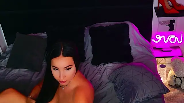 MissAmeliaa online show from 17, 6, 2026