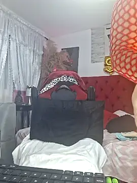 evelin hott online show from 11, 3, 2025