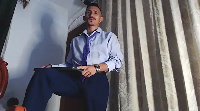 Snapshot of HomeAloneK chatting on 23, 1, 2025 HomeAloneK online show from 23, 1, 2025