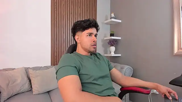 liam collins21 online show from 3, 3, 2025