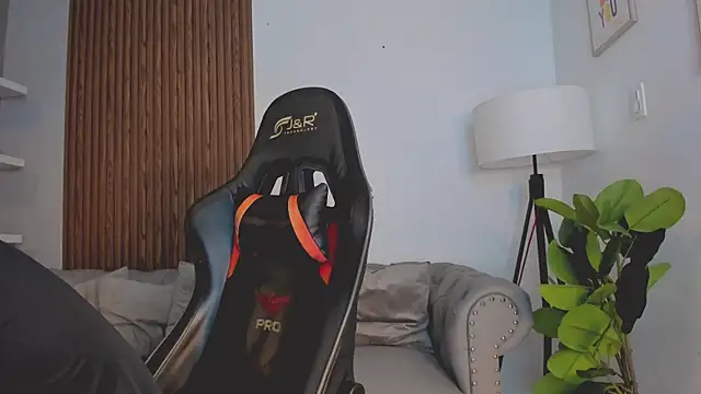 liam collins21 online show from 1, 10, 2025