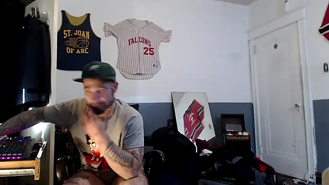 Snapshot of sledge901 chatting on 28, 1, 2025 sledge901 online show from 28, 1, 2025