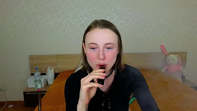 Cowell Adelina online show from 4, 4, 2026