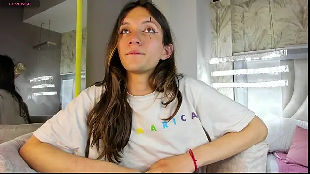 Feniix   online show from 10, 4, 2026