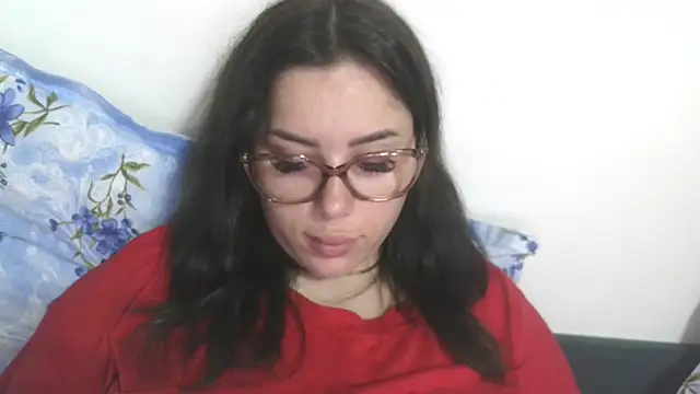 Snapshot of LovelyJulliette chatting on 9, 7, 2026 LovelyJulliette online show from 9, 7, 2026