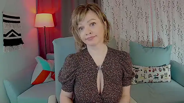 NandiSmile online show from 11, 3, 2026