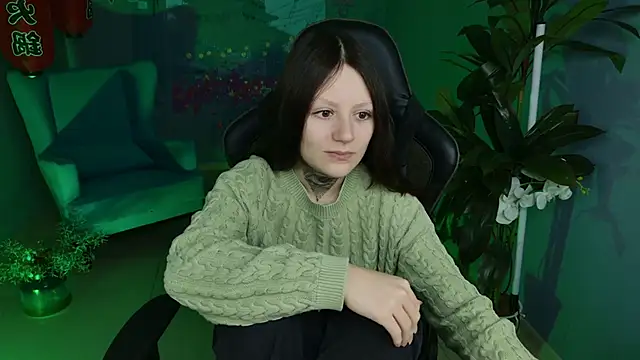 Snapshot of VeliraBraitberg chatting on 13, 12, 2024 VeliraBraitberg online show from 13, 12, 2024