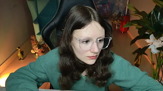 Snapshot of VeliraBraitberg chatting on 1, 2, 2025 VeliraBraitberg online show from 1, 2, 2025