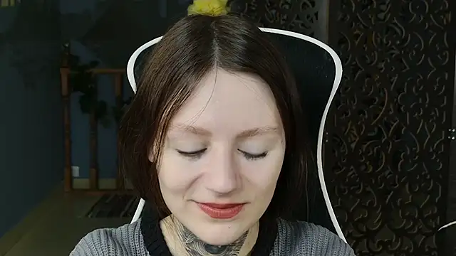 Snapshot of VeliraBraitberg chatting on 2, 3, 2025 VeliraBraitberg online show from 2, 3, 2025