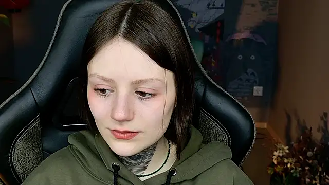 Snapshot of VeliraBraitberg chatting on 23, 3, 2025 VeliraBraitberg online show from 23, 3, 2025